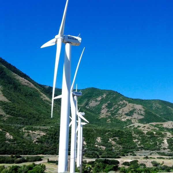 windmills-on-the-road-while-driving-in-the-mountains-a-windmill-is-a-type-of-working-engine-it_t20_OxlVPb.jpg